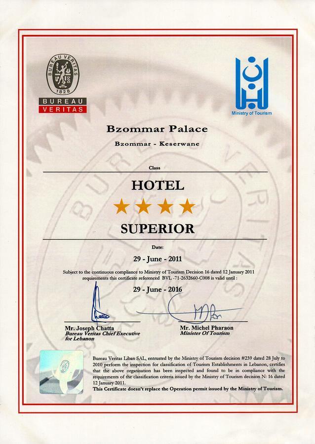 Bzommar Palace Hotel Jounieh Exteriör bild